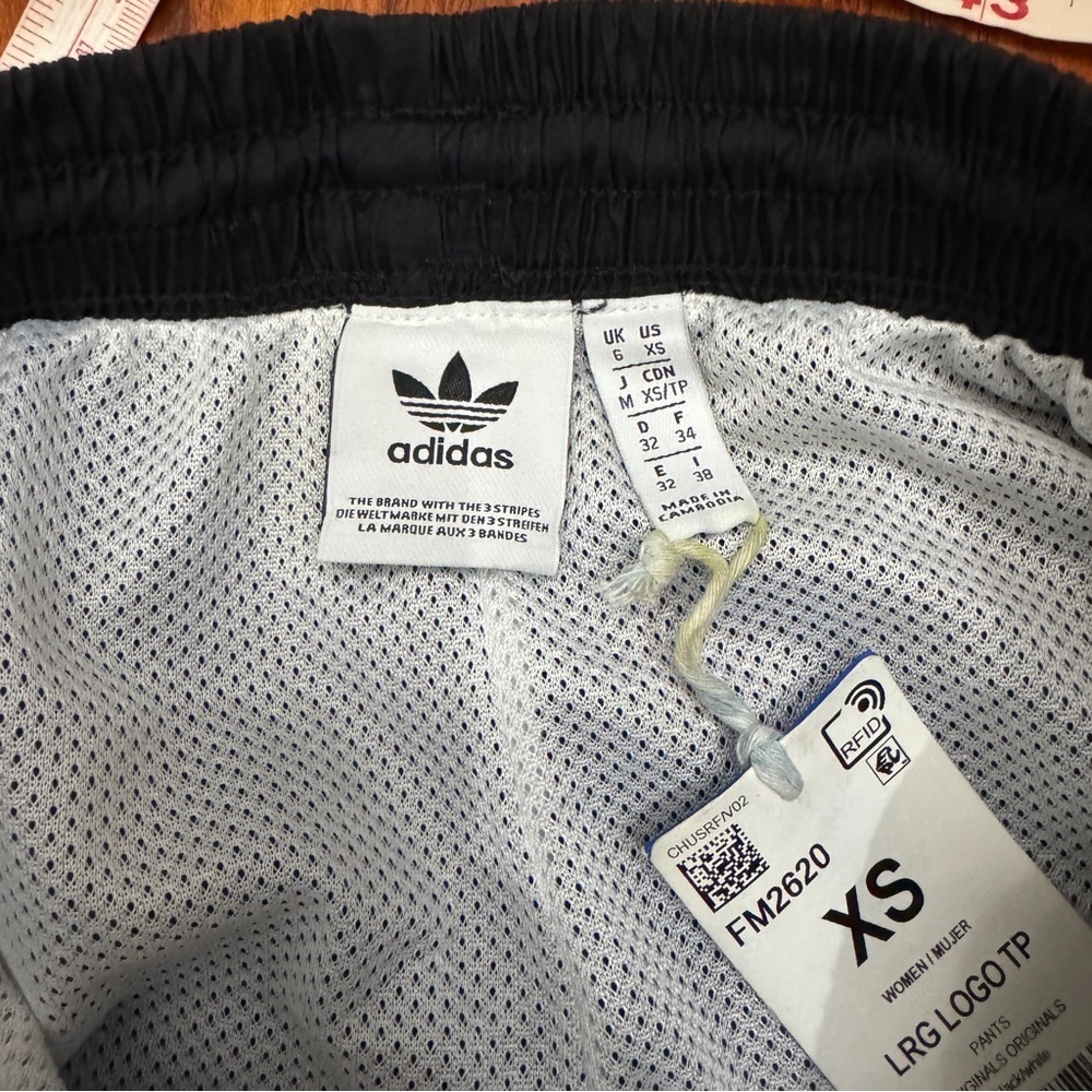 Adidas Logo Sweatpants Windbreaker Vintage Size XS - Picture 8 of 11